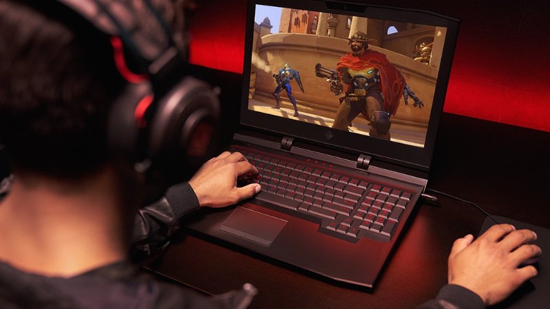 Hệ thống làm mát và pin là một trong các tiêu chí để lựa chọn được Laptop Gaming phù hợp