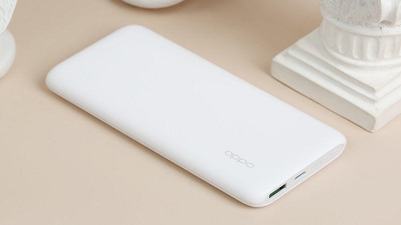 Thương hiệu OPPO còn sản xuất thêm một số phụ kiện như cáp chuyển đổi và bộ sạc dự phòng