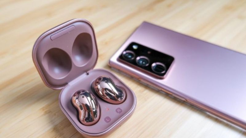 Trong các sản phẩm tai nghe Samsung thì nổi bật nhất là dòng Galaxy Buds