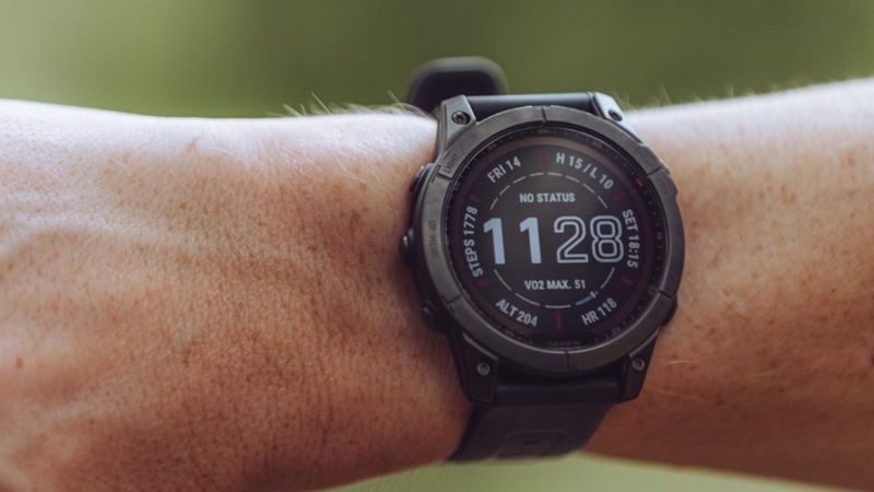 Garmin Fenix 7 và 7S Regular đều có rất nhiều tính năng theo dõi sức khỏe và thể chất hay