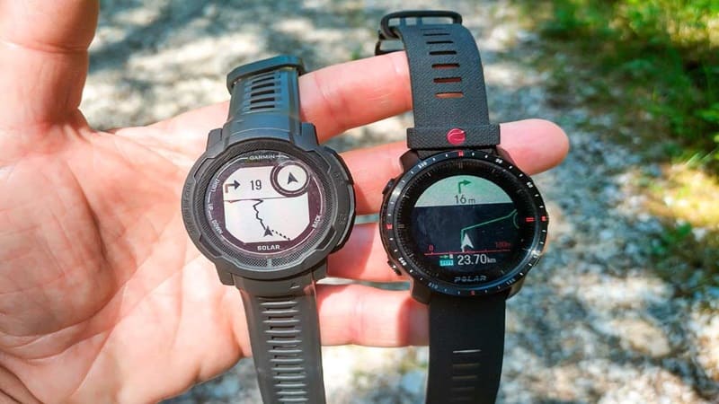 Garmin Instinct Solar đầy đủ các tính năng theo dõi thể dục và thể thao